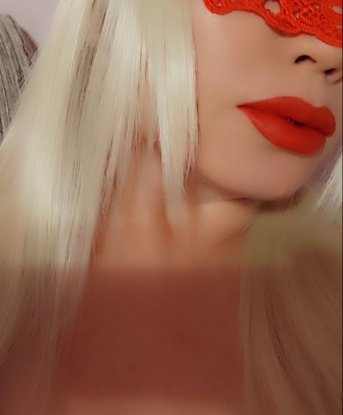 Я придаю огромное значение комфорту и удовлетворению моих клиентов.
💋 Мои услуги включают всевозможные эротические массажи, удовлетворение фантазий и сексуальных желаний, а также ролевые игры и секс игрушки. Я гарантирую тебе полное расслабление и наслаждение под моим искусным прикосновением.
✨ Я знаю, как создать неповторимую атмосферу и угодить даже самым требовательным мужчинам. Мои манеры, внешность и интеллект позволяют мне вести интересные разговоры и создавать гармонию в любой обстановке.
📸 Что касается фото, ты можешь увидеть мои прекрасные формы на моем профиле. Фотографии полностью соответствуют действительности – я гордость Москвы!
💯 Мои клиенты всегда остаются довольными и возвращаются ко мне снова и снова. Я гарантирую анонимность и конфиденциальность, поэтому можешь быть спокоен в этом плане.
🌹 Так что, если ты ищешь незабываемый опыт, то просто свяжись со мной. Я живу в Москве и могу пригласить тебя в свое уютное гнездышко или приехать к тебе.
Не упусти возможность испытать невероятные ощущения вместе со мной. Жду твоего звонка! 💋 Ксения
